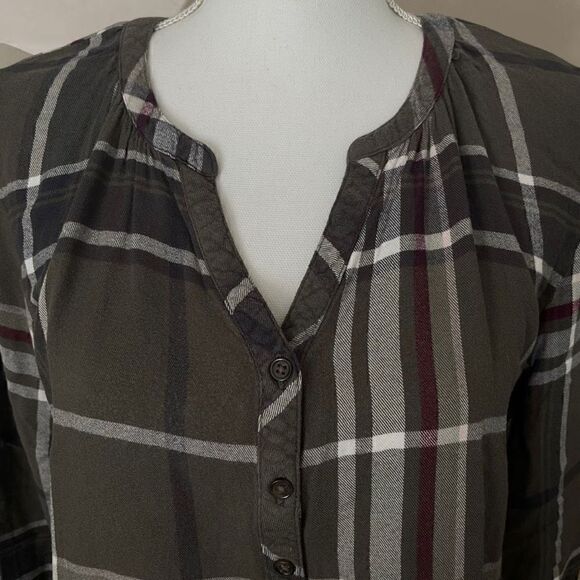 Universal Thread Olive Plaid Flannel High Low Tunic Top Sz M - Picture 7 of 11